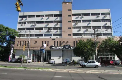 Sala no Bairro CAVALHADA com 28,36 m2, Ar condicionado, Banheiro social