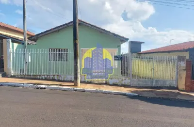 Casa com 3 dormitórios à venda, 140 m² por r$ 280.000,00 - centro - bernardino de campos/sp