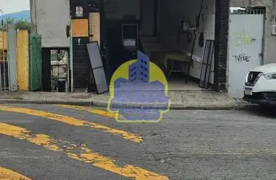 Casa à venda na Rua Evaristo da Silva, Quitaúna, Osasco