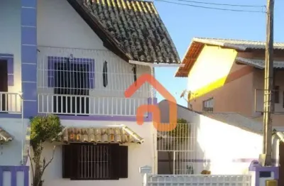 Casa com 2 dormitórios à venda, 136 m² por r$ 630.000,00 - itaipu - niterói/rj