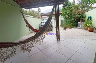 Casa com 3 dormitórios à venda,                       135 m² por r$ 620.000 - piratininga - niterói/rj