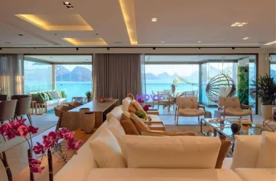 Luxuoso apartamento alto padrão na praia de icaraí!  4 quartos, 4 suítes e 5 vagas. um por andar! se você busca exclusividade, esse é o imóvel!!!