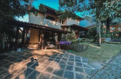 Casa para venda dentro de condomínio com 3 quartos em Piratininga