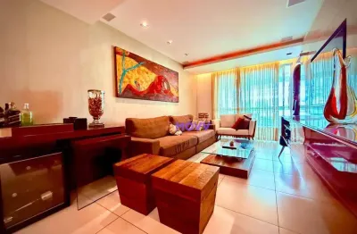 Apartamento exclusivo... localizado privilegiada, com 04 suítes, andar alto, sol da manhã, 3 vagas de garagem... grande oportunidade!!!