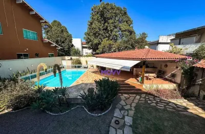 Casa com 4 quartos à venda, 350 m² por R$ 1.800.000 - Piratininga - Niterói/RJ