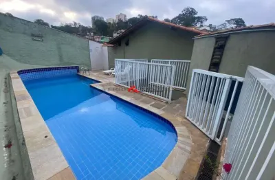 Casa com 2 quartos e 2 banheiros à venda, 80m² por r$ 250.000