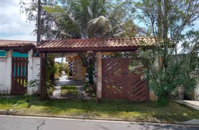 Casa com 2 quartos em peruíbe, no bairro estância dos eucaliptos