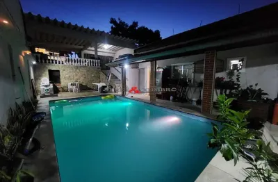 Casa com 3 quartos e 1 suíte à venda, 250 m² por r$ 600.000
