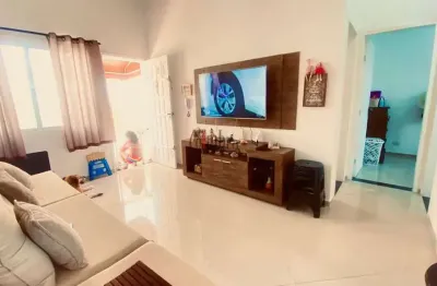 Casa de condomínio com 2 quartos e 2 banheiros a venda, 46 m2 por r$ 240.000