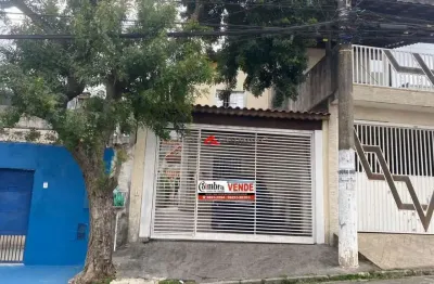 Sobrado com 2 quartos e 3 banheiros à venda, 200m² por r$ 550.000
