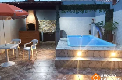 Sobrado 2 quartos piscina e  churrasqueira 350 m mar  itanhaém-sp