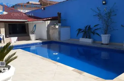 Casa ampla mobiliada com varanda e área de lazer top 500m mar itanhaém sp