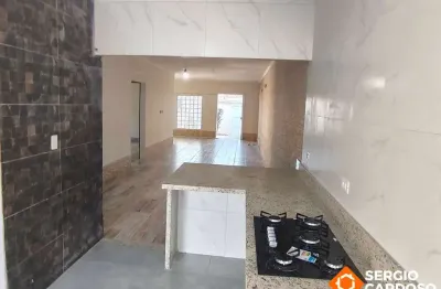Casa linda  3 quartos piscina área nobre  250 m mar itanhaém sp