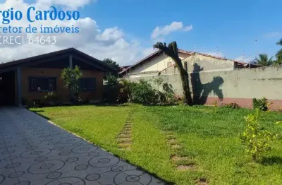 Casa na praia em lote inteiro 420m² a poucos metros do mar - itanhaem/sp