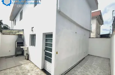 Sobrado em condominio 650m do mar - quintal privativo c/ churrasqueira