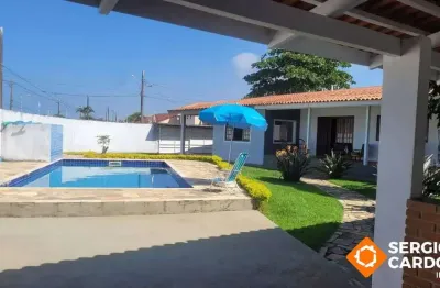 Casa 4 suites piscina e area gourmet a 300m do mar  edícula itanhaem sp