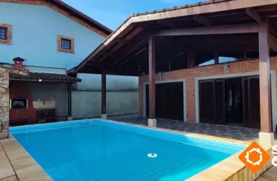 Casa lote inteiro 420m²! 250m do mar 3 quartos e ótima piscina itanhaem/sp