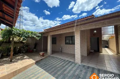 Casa com 4 quartos à venda na Belas Artes, Itanhaém 