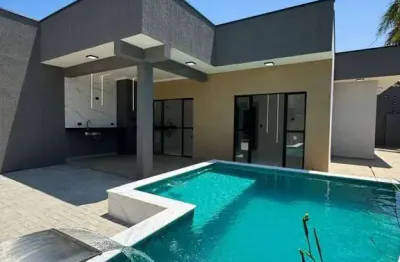 Casas novas modernas com piscina e espaco gourmet! Pertinho do mar!