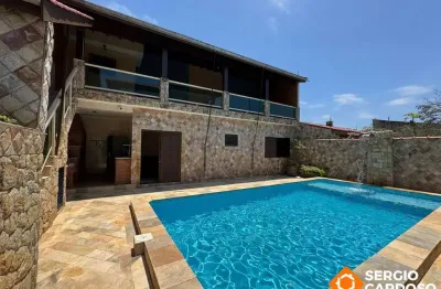 Casa na praia com piscina e 4 quartos! amplo terreno - 350m do mar itanhaem