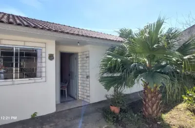 Casa com três dormitorios em ótima localização bairro j. bela vista piraquara