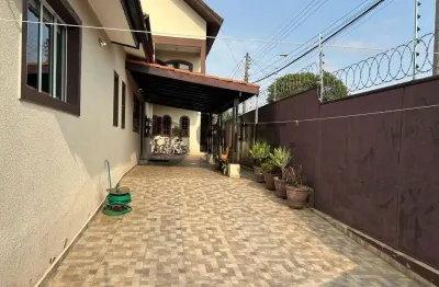 Casa com 4 quartos à venda na Rua Ibiuna, 35, Jardim Iguatemi, Sorocaba