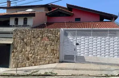 Casa com 5 quartos à venda na Vila Augusta, Sorocaba 