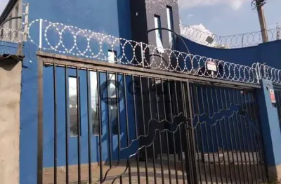 Casa comercial à venda no centro de sorocaba-sp: 12 salas, 5 banheiros, 4 vagas de garagem e 234,70 m² de área.