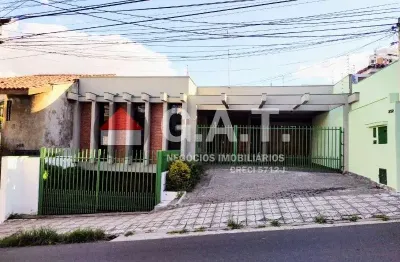 Casa comercial com 5 salas à venda no Centro, Sorocaba 