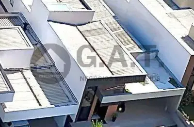 Casa de alto padrão em condomínio no green valley, votorantim-sp: 2 quartos, 2 suítes, 2 salas, 2 banheiros, 4 vagas, 230,29m².