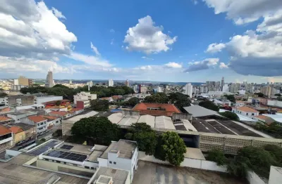 Apartamento à venda em Sorocaba-SP, Centro, 3 quartos, 2 salas, 1 banheiro, 2 vagas, 121m²!