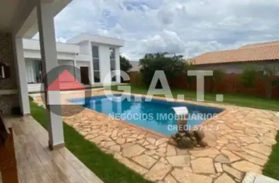 Casa em condomínio à venda em tatui-sp no residencial ecopark: 3 quartos, 3 banheiros, 200m² de área
