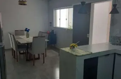 Casa com 2 quartos à venda na Rua Avelino de Campos, 35, Lopes de Oliveira, Sorocaba