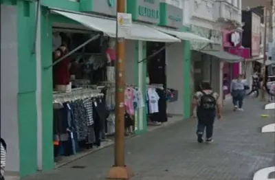 Ponto comercial com 1 sala para alugar na Rua Doutor Braguinha, 169/175, Centro, Sorocaba
