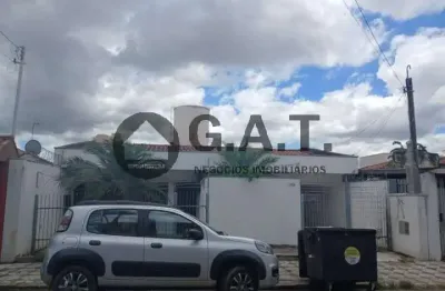Casa com 3 quartos à venda no Centro, Sorocaba 