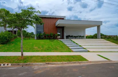 Casa em condomínio à venda no condominio saint charbel - araçoiaba da serra