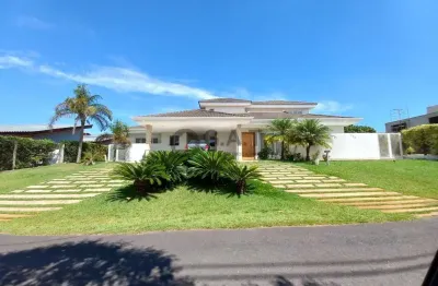 Casa à venda no condomínio portal do sabiá - araçoiaba da serra/sp