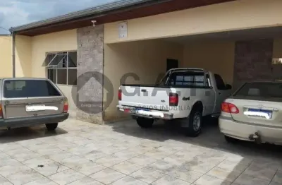 Casa com 3 quartos à venda na Vila Santa Tereza, Sorocaba 