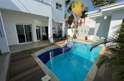 Luxuosa casa em condomínio à venda em sorocaba-sp, bairro aparecidinha, 4 quartos, 4 suítes, 3 salas, 2 banheiros, 4 vagas, 290m².