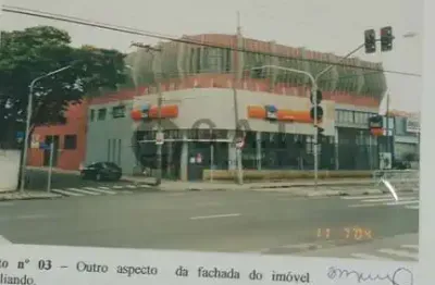 Predio comercial para locação em sorocaba-sp, além ponte: 4 banheiros, 700m² de área!