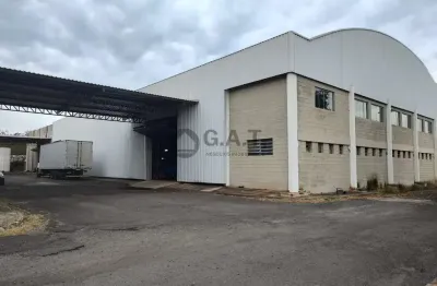 Aluguel de galpão comercial no distrito industrial de iperó - sp: 2 banheiros, + de 10 vagas e 1.500 m² de área.