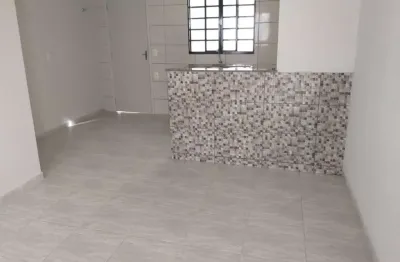 Casa para locação na vila esperança, sorocaba-sp: 2 quartos, 2 salas, 1 banheiro, 2 vagas de garagem, 60m². encontre seu novo lar!
