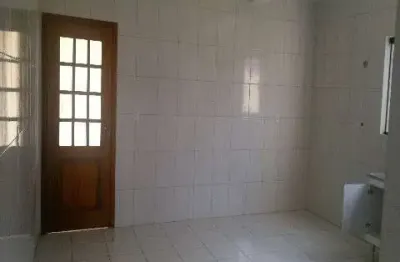 Casa com 2 quartos à venda na Rua Luzia Flores Cabrera, 104, Jardim Celeste, Sorocaba