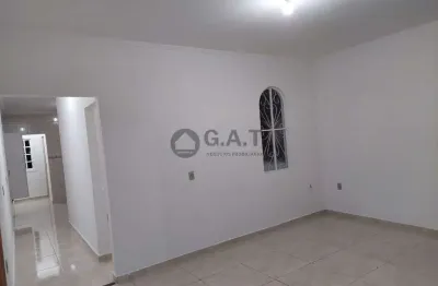 Casa com 3 quartos à venda na Rua Durvalino Manfio, 526, Jardim Santo André, Sorocaba