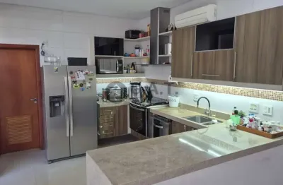 Linda casa em condomínio à venda em sorocaba-sp, bairro cajuru do sul: 3 quartos, 3 suítes, 2 salas, 2 banheiros, 2 vagas de garagem, 230m².