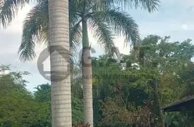 Casa em condomínio de alto padrão em araçoiaba da serra-sp, bairro campo de meio: 3 quartos, 1 suíte, 3 salas, 3 banheiros, 8 vagas, 417m².