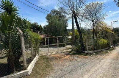 Chácara de luxo à venda em araçoiaba da serra-sp, bairro ipero mirim: 3 quartos, 2 salas, 3 banheiros, 6 vagas, 270m²!