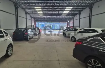 Salão Comercial para Locação na Vila Nova Sorocaba-SP: Espaço de 162m² Aguarda seu Negócio!