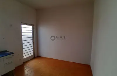 Apartamento Comercial no Centro de Sorocaba-SP: 4 Quartos, 1 Sala, 1 Banheiro, 120m² de Área