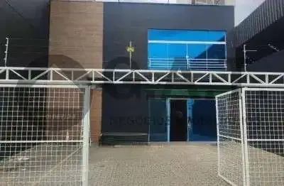 Aluguel de Prédio Comercial de Alto Padrão no Centro de Sorocaba-SP - 488m², 4 Banheiros, 8 Vagas de Garagem